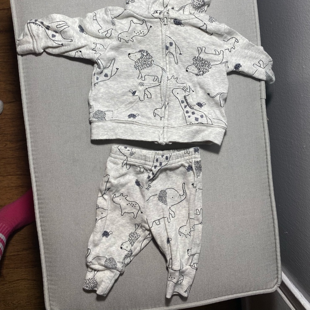 Carters set